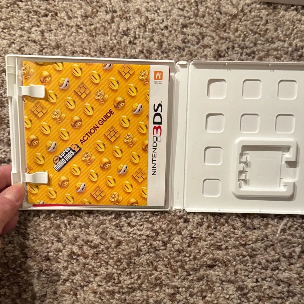 CASE ONLY (& original paperwork) for Nintendo New Super Mario Bros. 2 for 3DS
